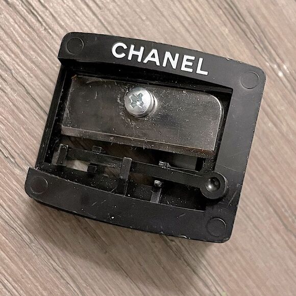 Chanel sharpener New Unused - Picture 1 of 5